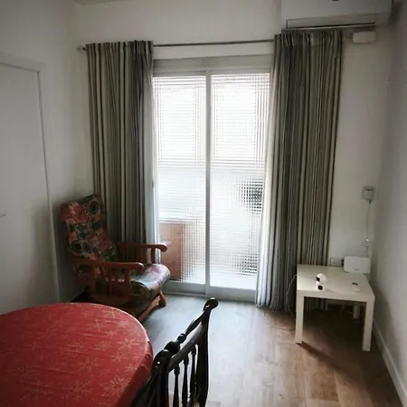 Aparthotel Playa De Sant Adrià del Besòs